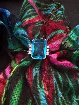 Anillo Aguamarina y Circonitas