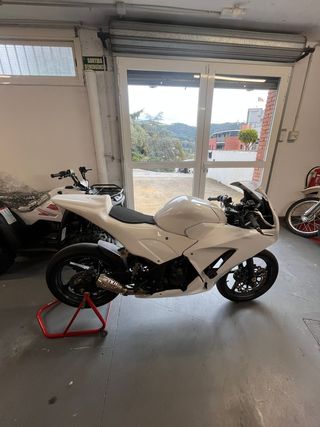 Honda CBR 300 R Copa Impala