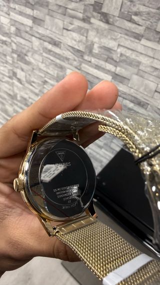 Reloj GUESS dorado U1412G2