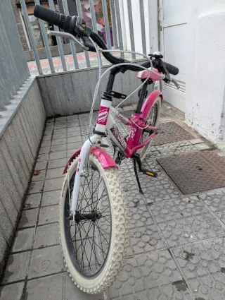 Bicicleta Infantil Conor Rosa