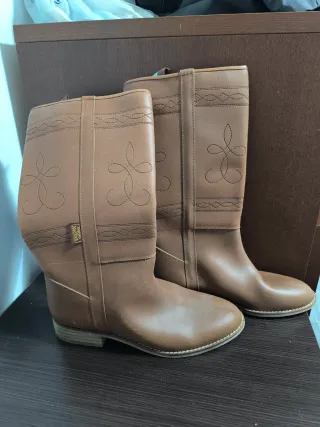 Botas Valverde del Camino Marrones