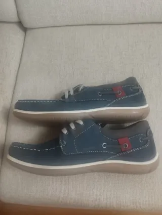 Zapatos náuticos TRAVERIS azul marino