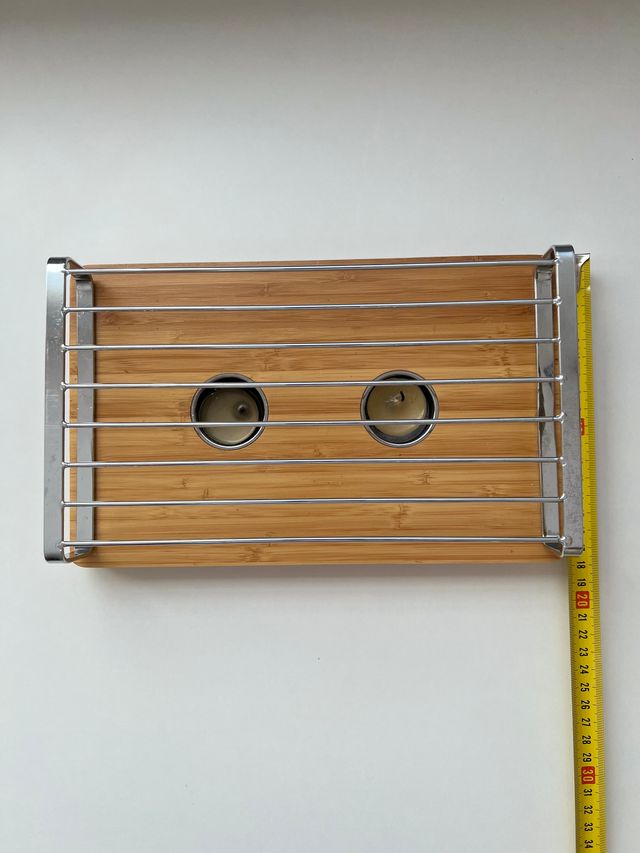 Calentador de platos bambú y metal