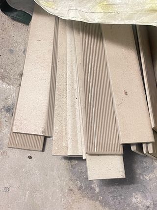 Rodapiés cerámicos de regalo - unas 20 piezas