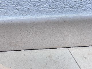 Rodapiés cerámicos de regalo - unas 20 piezas