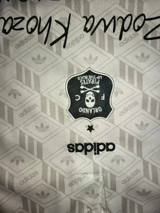 Camiseta Orlando Pirates Adidas Talla M