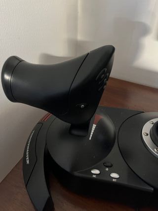 Thrustmaster T.Flight Hotas X Joystick e Manetta