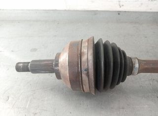 105567 82004522 palier opel vivaro furgon/combi