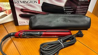 Plancha de pelo Remington Silk Straightener