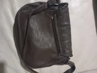 Bolso marrón bandolera