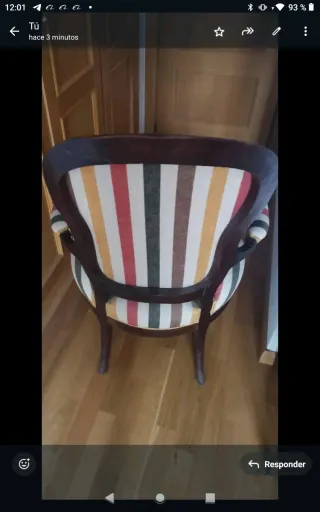 Butaca Isabelina Tela y Madera