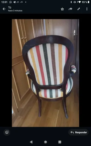 Butaca Isabelina Tela y Madera