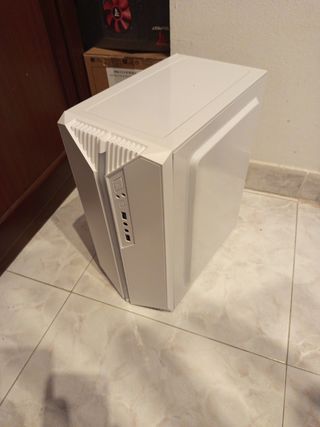 Caja PC Gaming Blanca