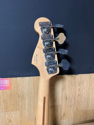 Bajo Fender Jazz Bass 70's