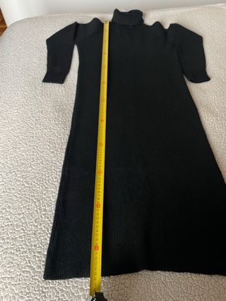 Abito lungo maglia collo alto nero