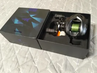 Carrete de baitcasting Kastking Kestrel Elite