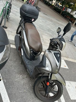 Moto SYM Symphony ST 125