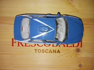 Alfa Romeo Polizia Bburago 1:24