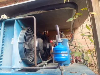 Cámara frigorífica carnicería + motor