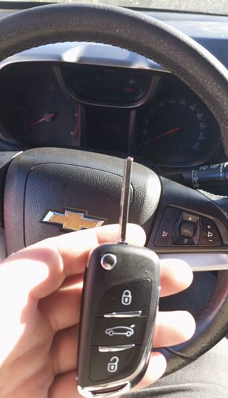 Llave de coche con mando