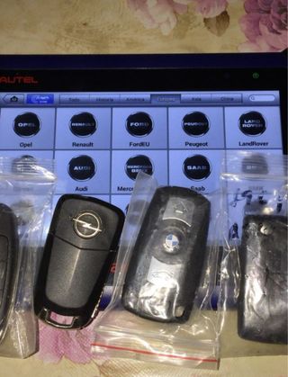 Llave de coche con mando