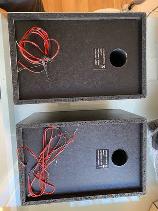 Altavoces Philips Negros/Marrones