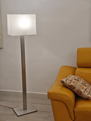 Lámpara de pie Ikea Níquel/Blanco 1.50m