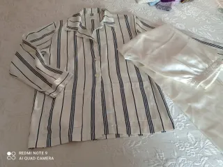 Pigiama donna righe blu e bianche