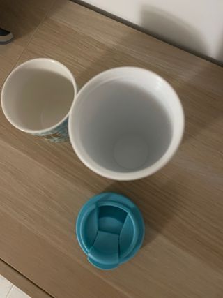 Set 2 tazze ceramica e tazza viaggio