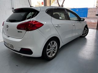 KIA cee'd 1.6 CRDi VGT Maracana 128cv