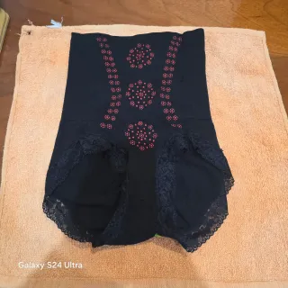 Vestido fiesta lentejuelas negro y plata