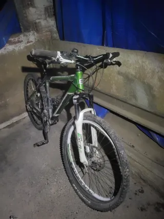 Bicicleta Bergamont Verde