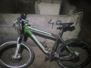 Bicicleta Bergamont Verde