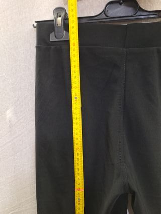 Pantaloni donna neri basic elasticizzati S/M