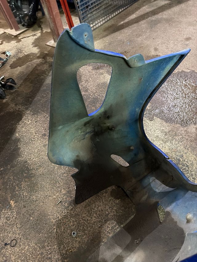 Carenado Suzuki Bandit 600 04 Azul