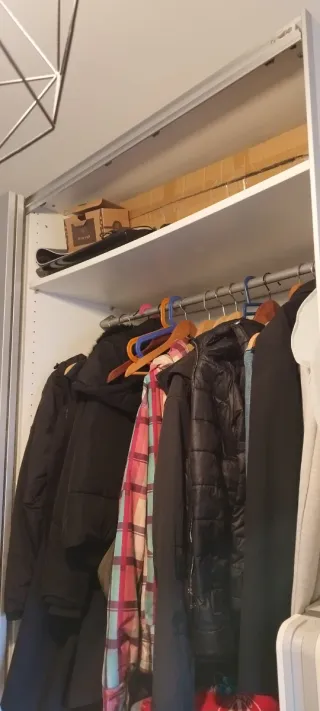 Armario corredero Ikea cristal y metal