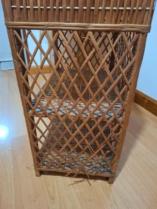 Cajonera mimbre costura