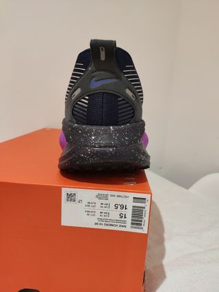 T49,5 Zapatillas Nike Vomero 18 Se