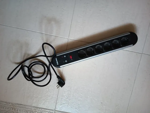 Regleta 6 tomadas Fellowes