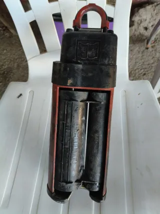 Pistola Hilti MD2000 para 2 componentes