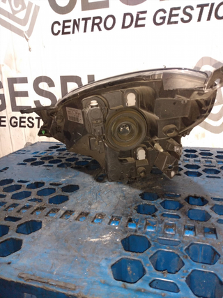 FARO DERECHO RENAULT TWINGO Dynamique | 03.09