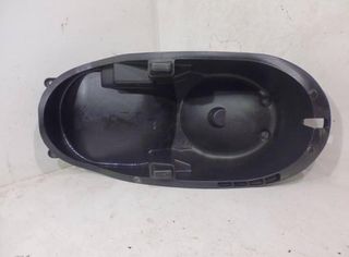 Peugeot cofre asiento geopolis 400 . 27353