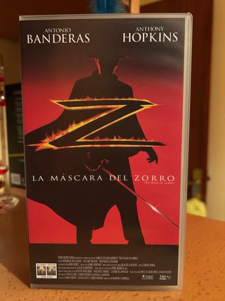 La Máscara del Zorro en VHS