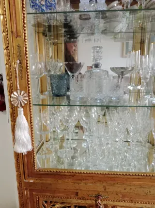 Vitrina de pan de oro