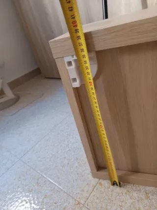 Estante Ikea Besta para colgar