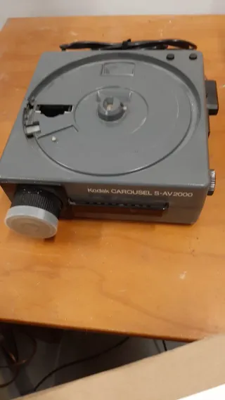 Proyector Diapositivas Kodak CAROUSEL S-AV 2000
