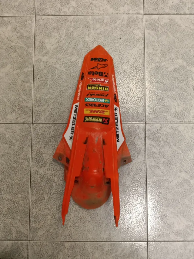 Guardabarros Trasero KTM Naranja