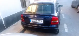 Opel Astra 2002 2.0 dti (diesel) 100 Cv