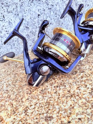 Pareja Carrete Shimano Bulls Eye 9100