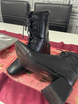 Botín negro talla 38